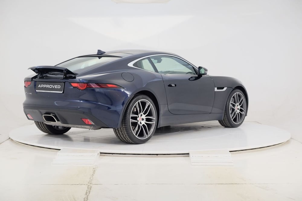 Jaguar F-Type Coupé usata a Torino (2)