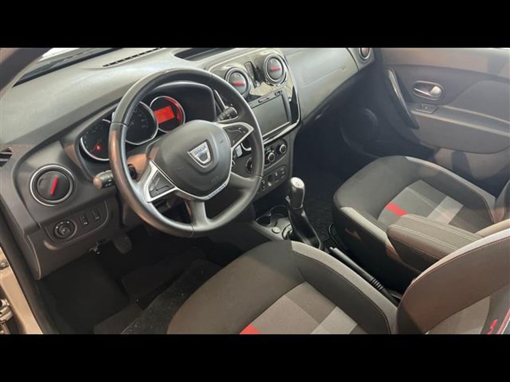 Dacia Sandero usata a Firenze (10)