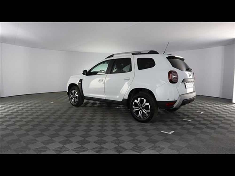 Dacia Duster usata a Piacenza (15)