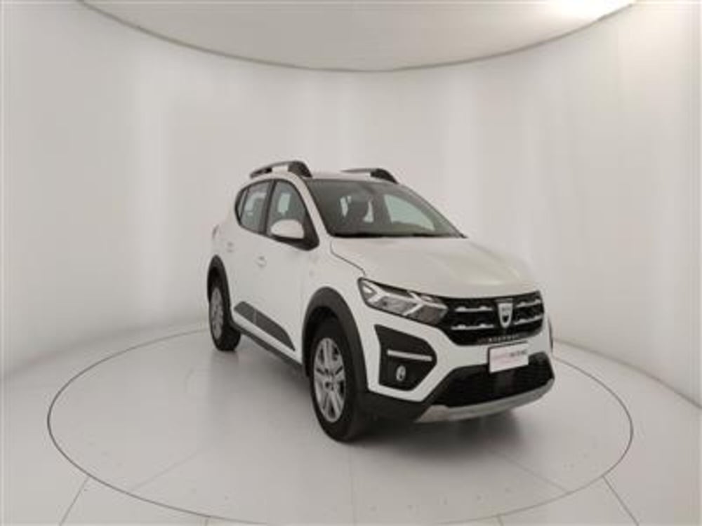 Dacia Sandero Stepway usata a Bari (11)