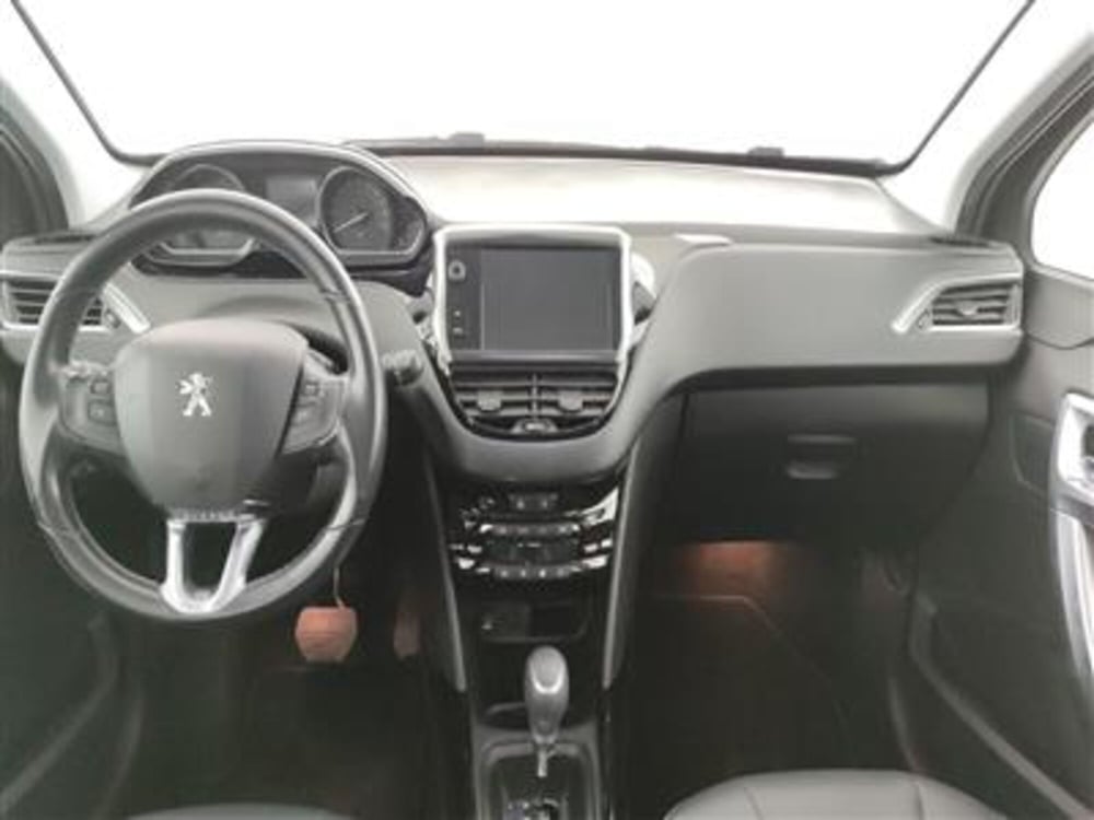 Peugeot 2008 usata a Bari (14)