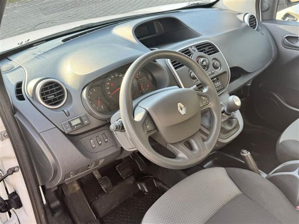 Renault Kangoo usata a Pavia (8)