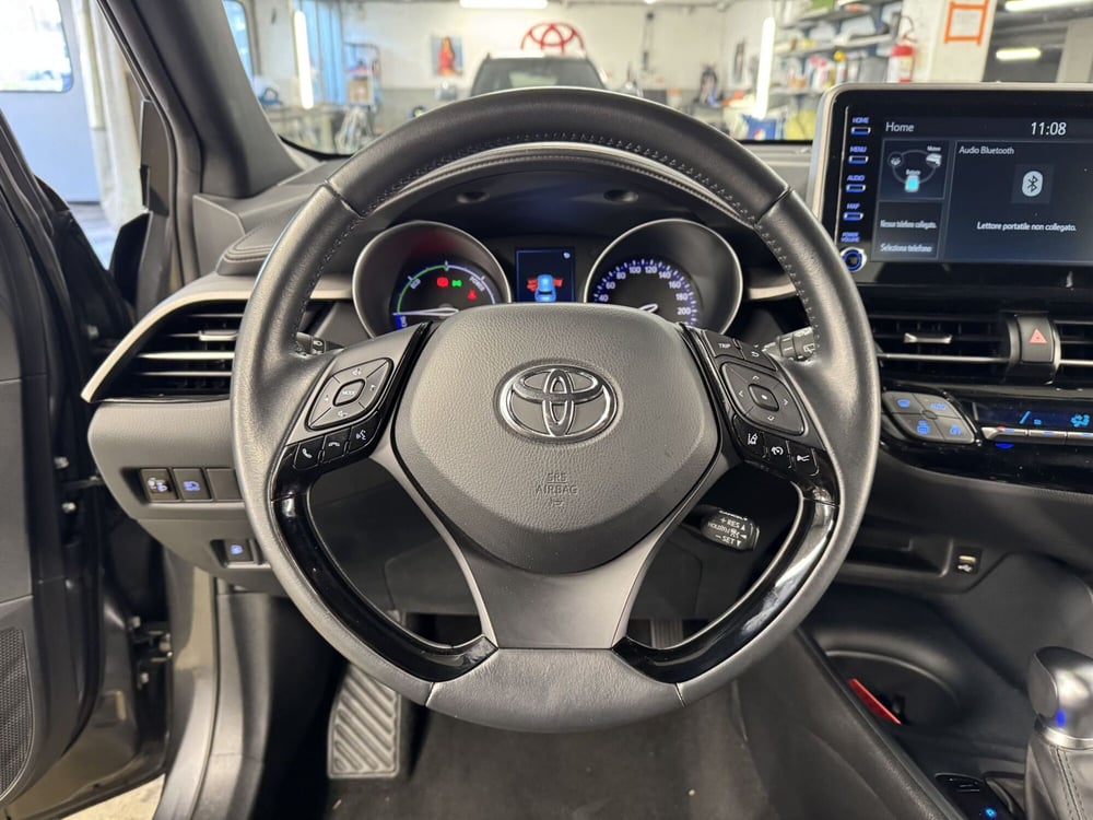 Toyota Toyota C-HR usata a Como (9)