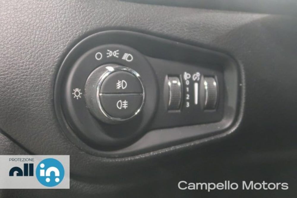 Jeep Renegade usata a Venezia (15)