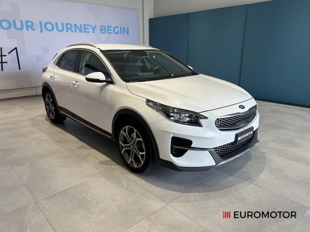 Kia XCeed usata a Bari (3)