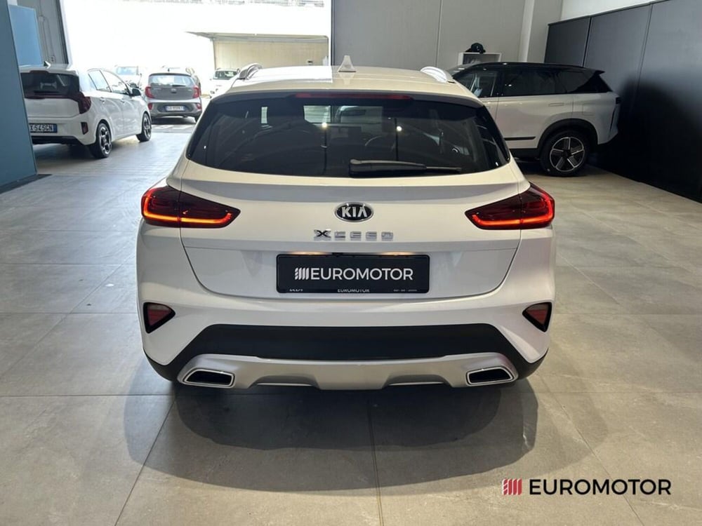 Kia XCeed usata a Bari (6)