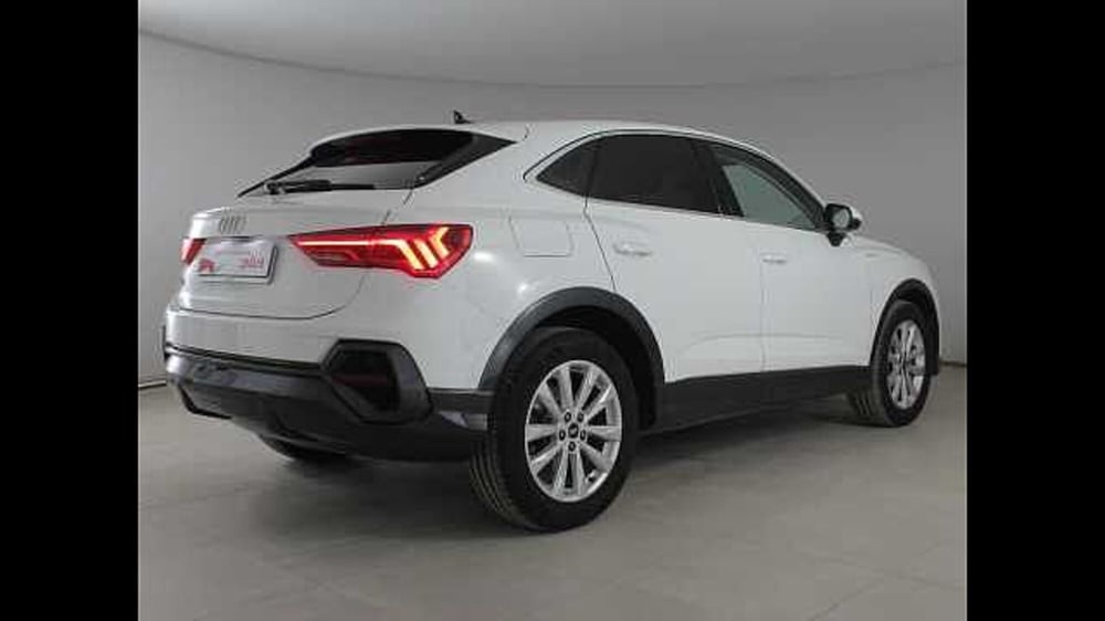 Audi Q3 Sportback usata a Palermo (4)