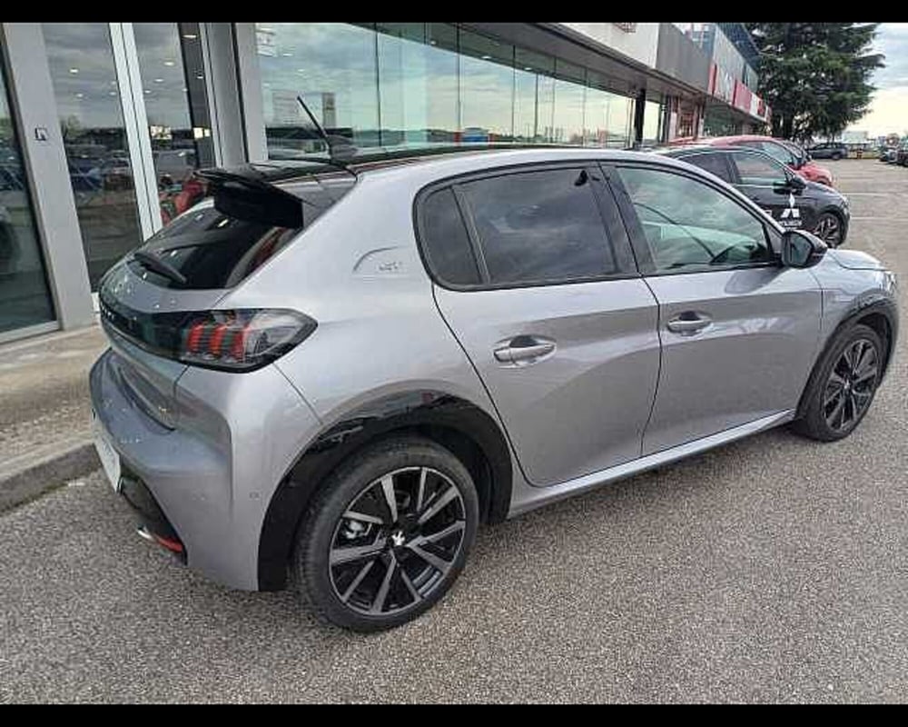 Peugeot 208 usata a Venezia (5)