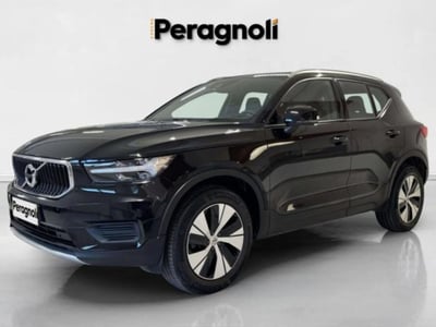 Volvo XC40 T3 Momentum Pro  del 2022 usata a Firenze