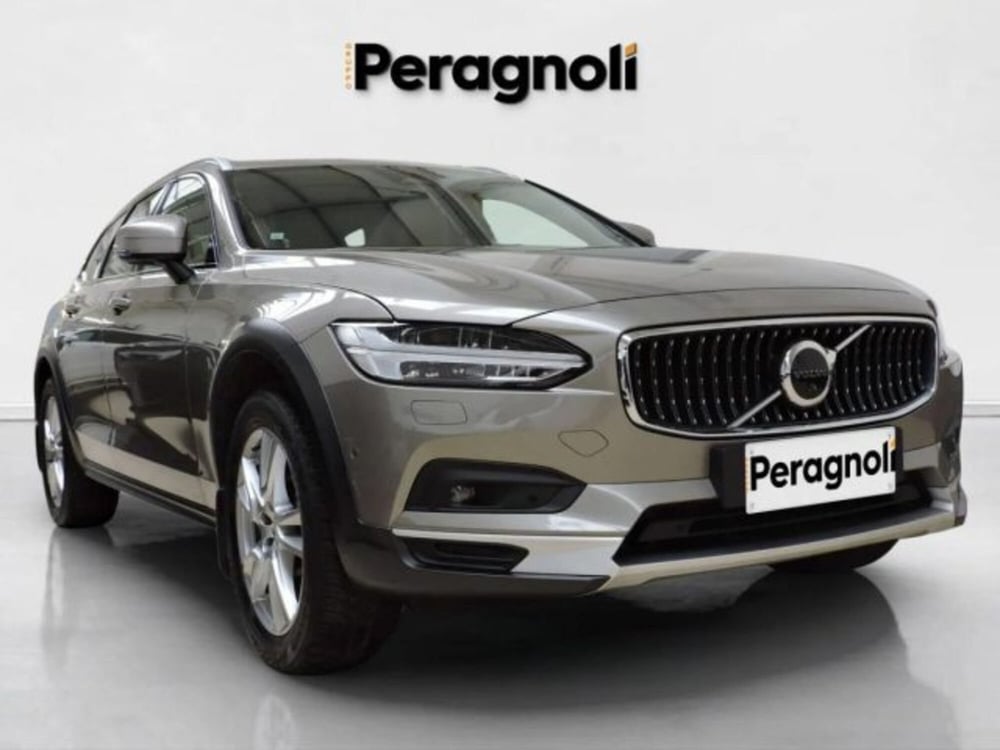 Volvo V90 Cross Country usata a Firenze (3)