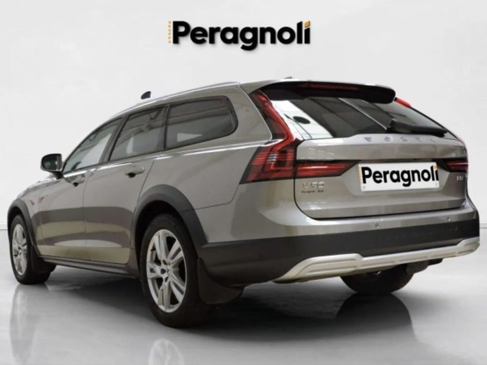 Volvo V90 Cross Country usata a Firenze (4)