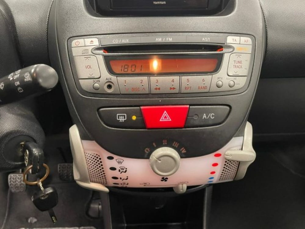 Toyota Aygo usata a Perugia (14)