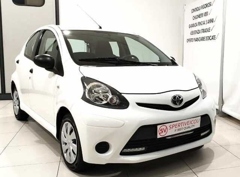 Toyota Aygo usata a Lecce