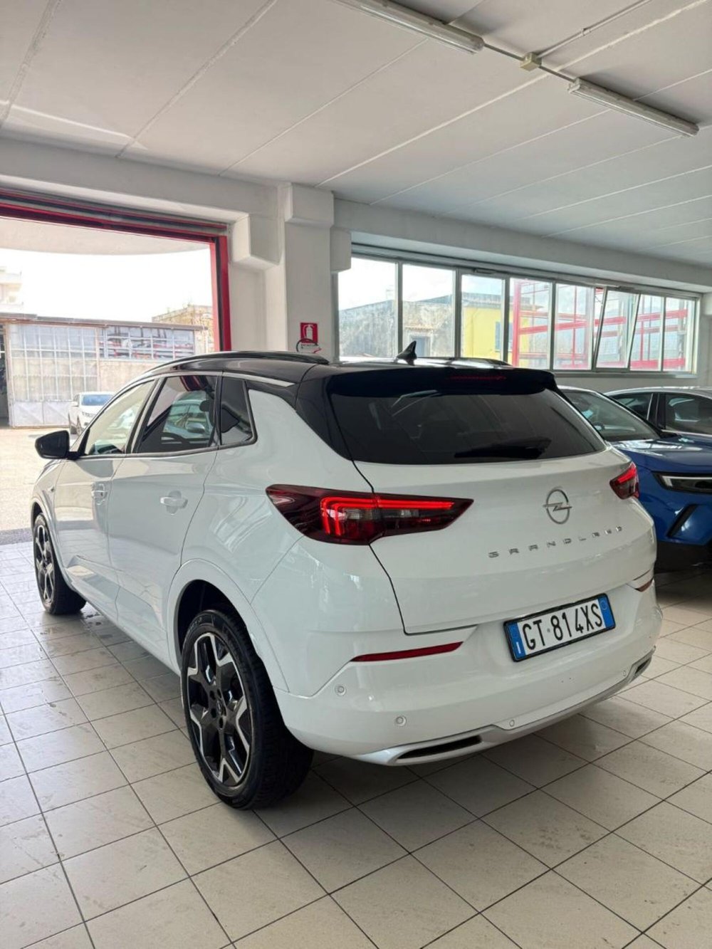 Opel Grandland usata a Napoli (4)