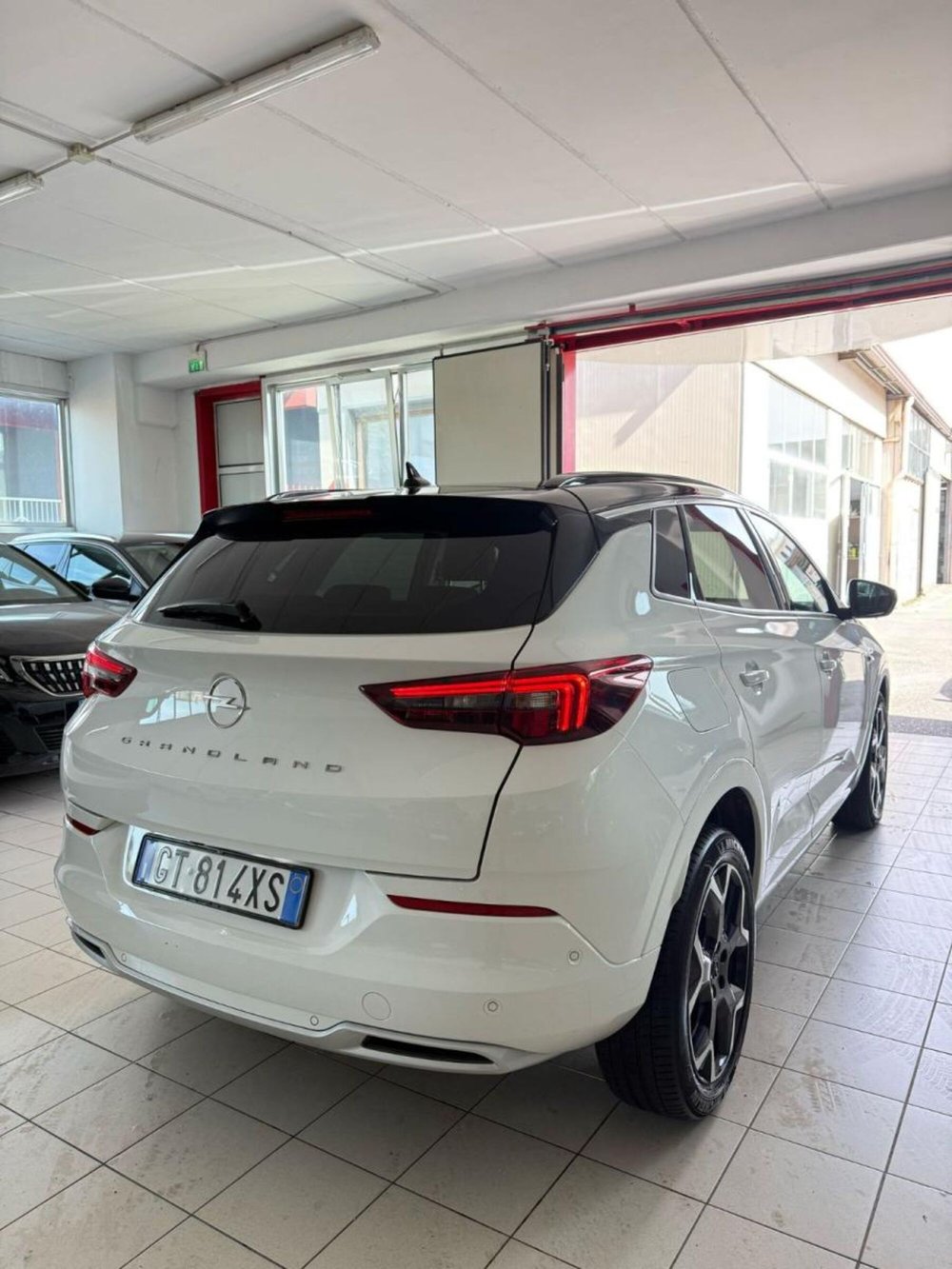 Opel Grandland usata a Napoli (5)