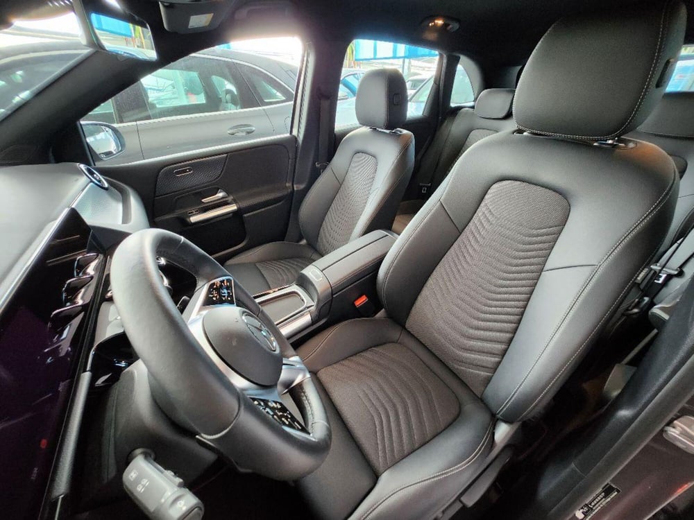 Mercedes-Benz Classe B usata a Milano (11)