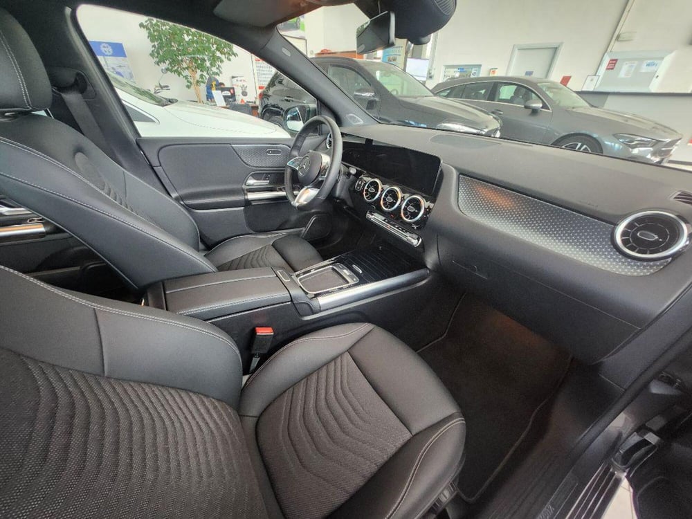 Mercedes-Benz Classe B usata a Milano (12)