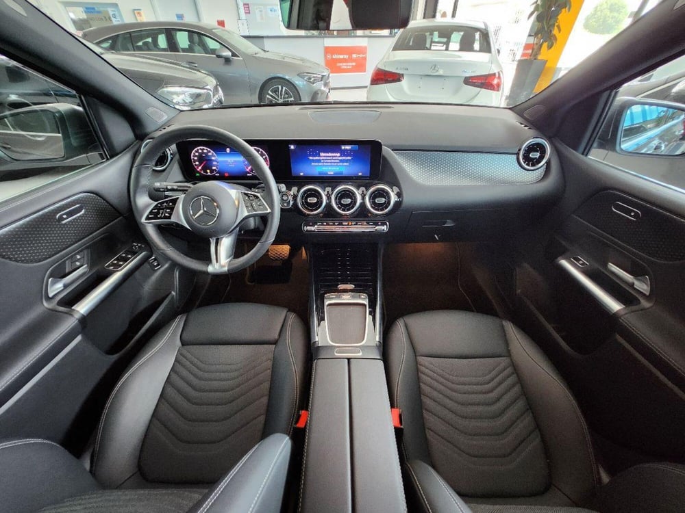 Mercedes-Benz Classe B usata a Milano (14)