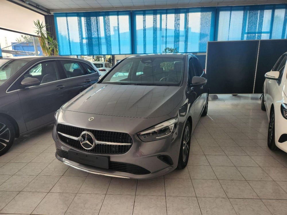 Mercedes-Benz Classe B usata a Milano (3)