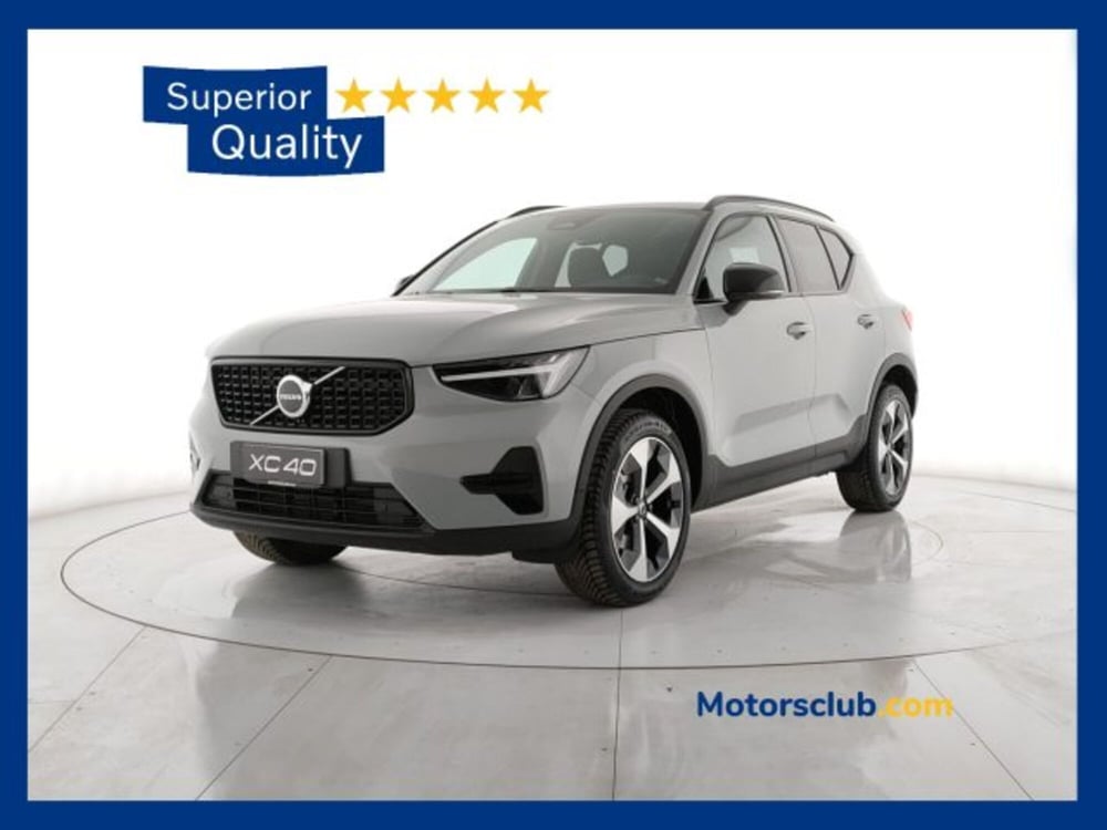 Volvo XC40 nuova a Modena