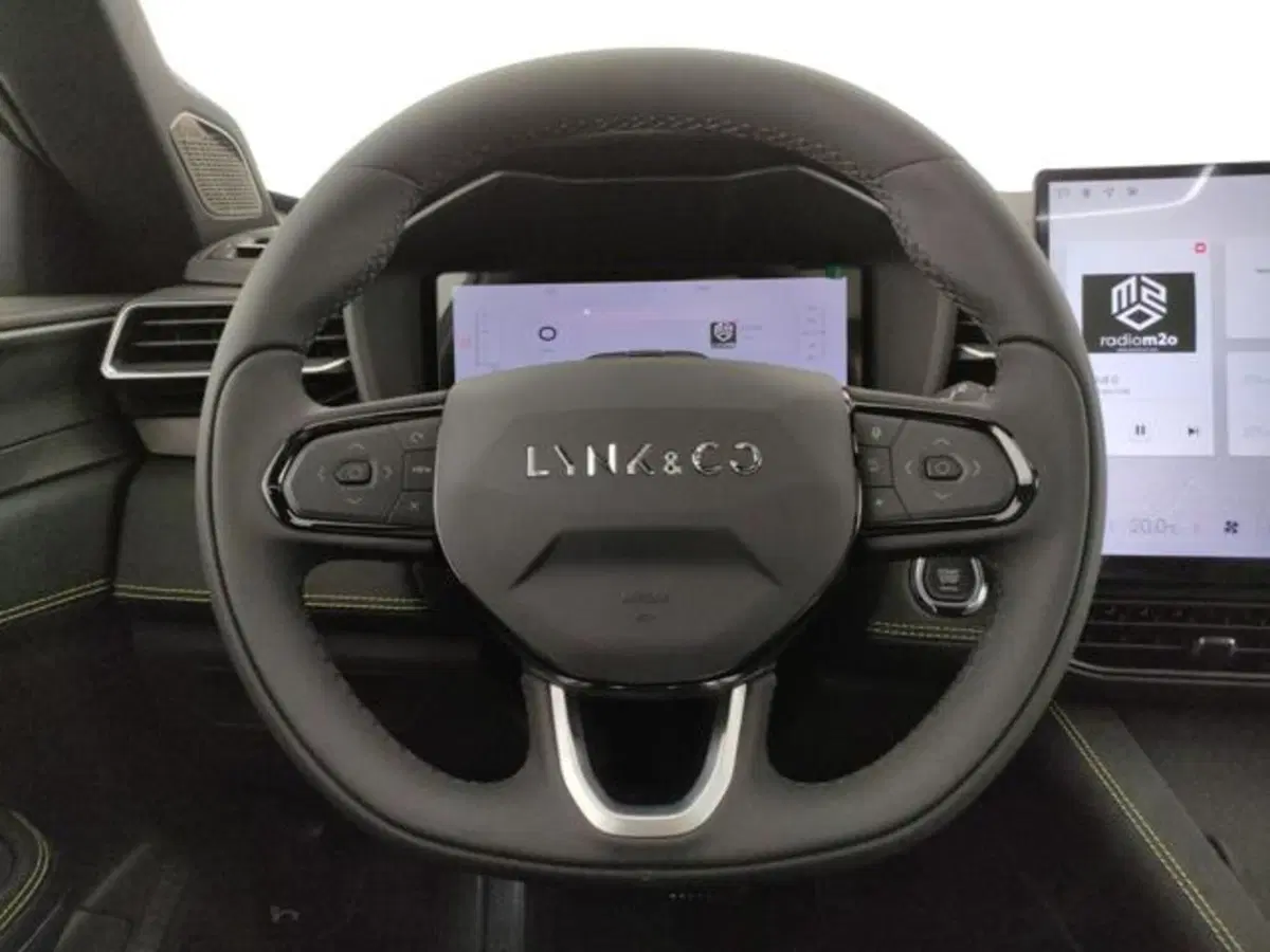 Lynk & Co 01 usata a Modena (20)