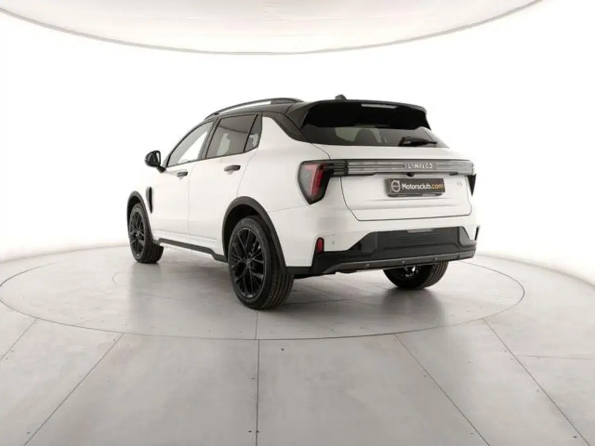 Lynk & Co 01 usata a Modena (3)