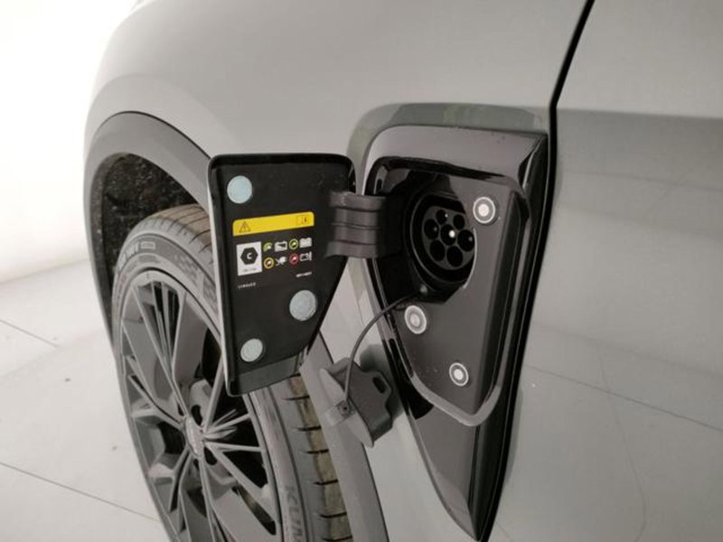 Lynk & Co 01 usata a Modena (11)