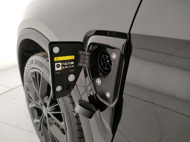 Lynk & Co 01 usata a Modena (11)