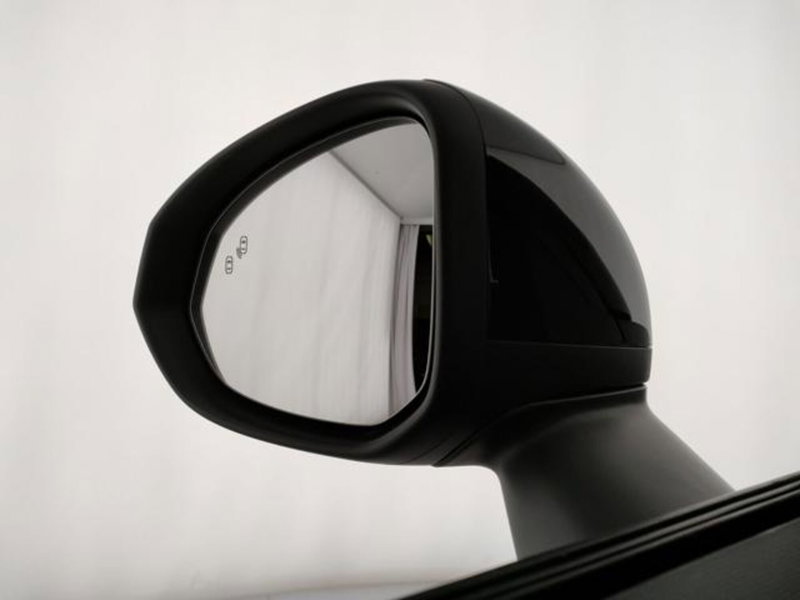 Lynk & Co 01 usata a Modena (15)