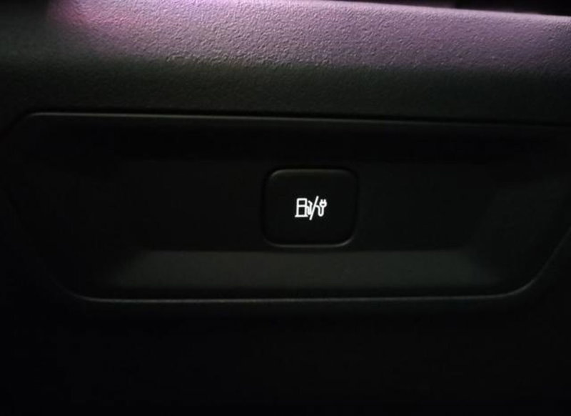 Lynk & Co 01 usata a Modena (16)