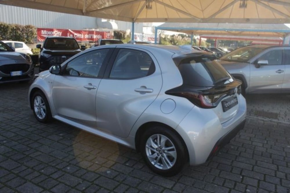 Toyota Yaris Cross usata a Roma (20)