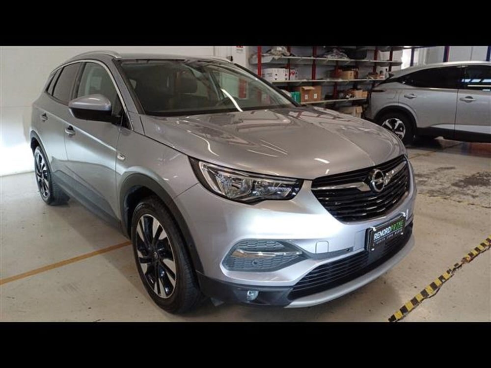 Opel Grandland X usata a Milano (3)