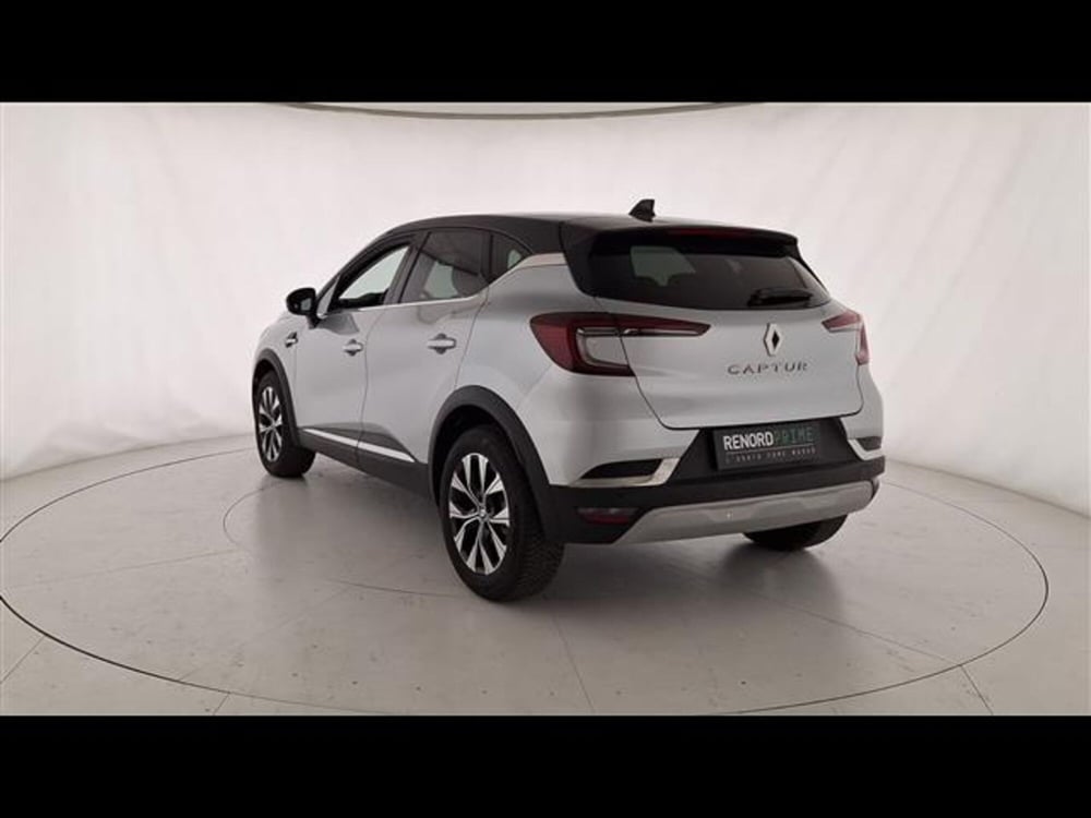 Renault Captur usata a Milano (7)