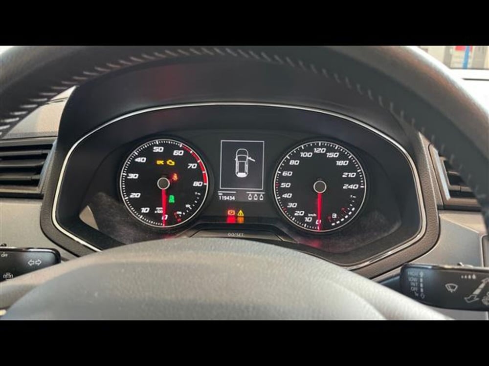 SEAT Arona usata a Padova (5)