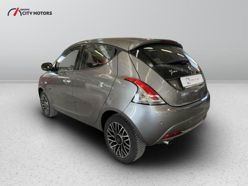 Lancia Ypsilon usata a Monza e Brianza (4)