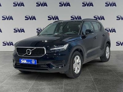 Volvo XC40 D3 Momentum  del 2020 usata a Ravenna