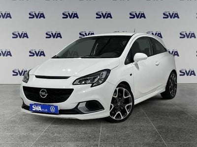 Opel Corsa Coup&eacute; 1.6 Turbo OPC del 2016 usata a Ravenna