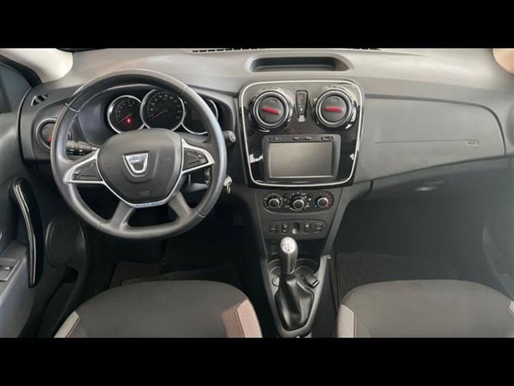 Dacia Sandero usata a Firenze (7)