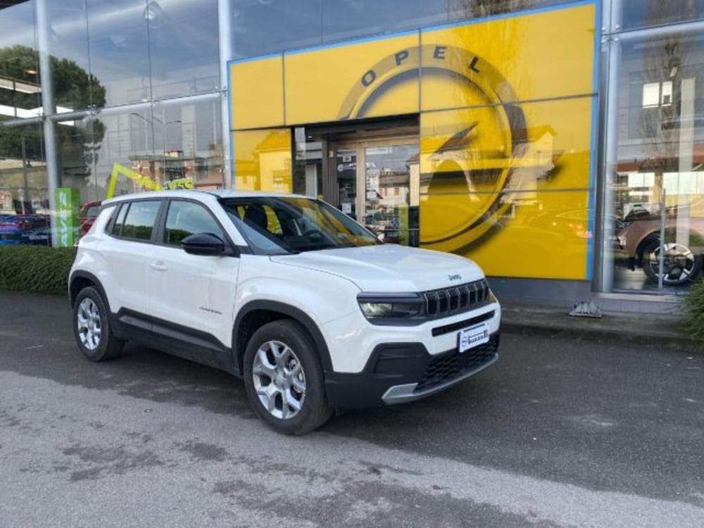 Jeep Avenger nuova a Milano