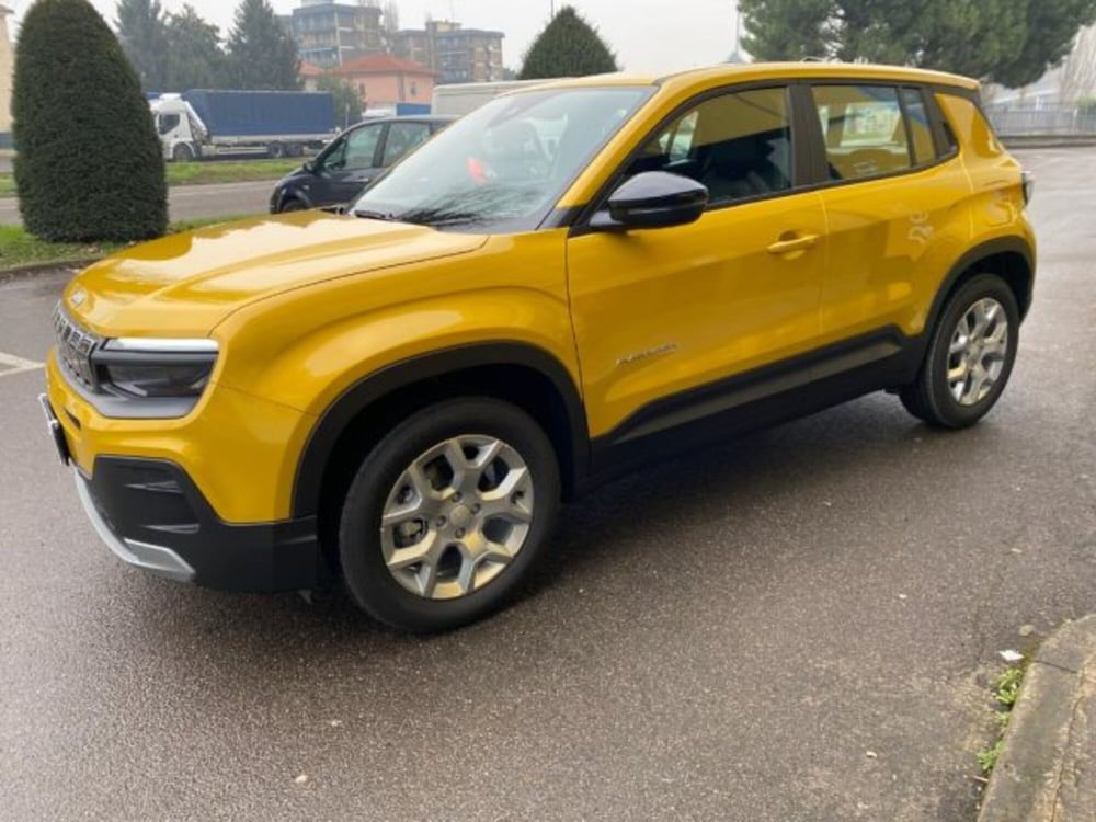 Jeep Avenger nuova a Milano (6)