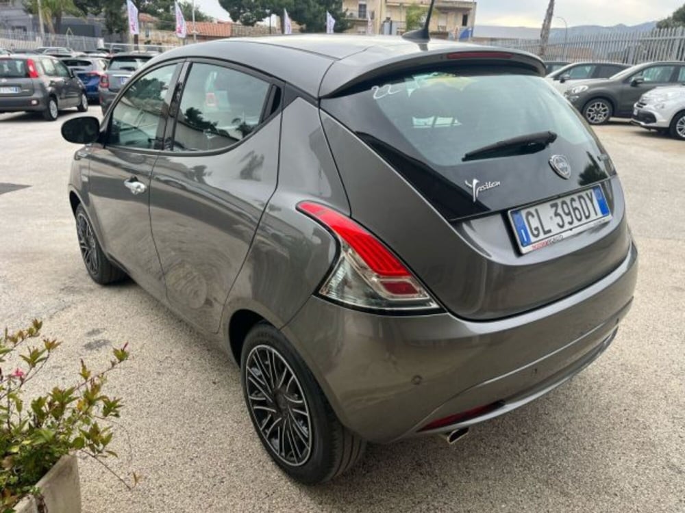 Lancia Ypsilon usata a Trapani (4)