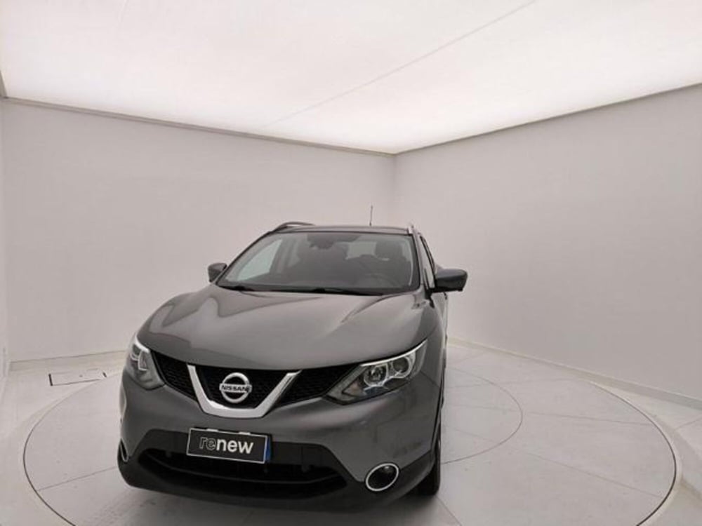 Nissan Qashqai usata a Pavia