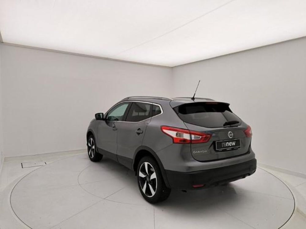 Nissan Qashqai usata a Pavia (4)