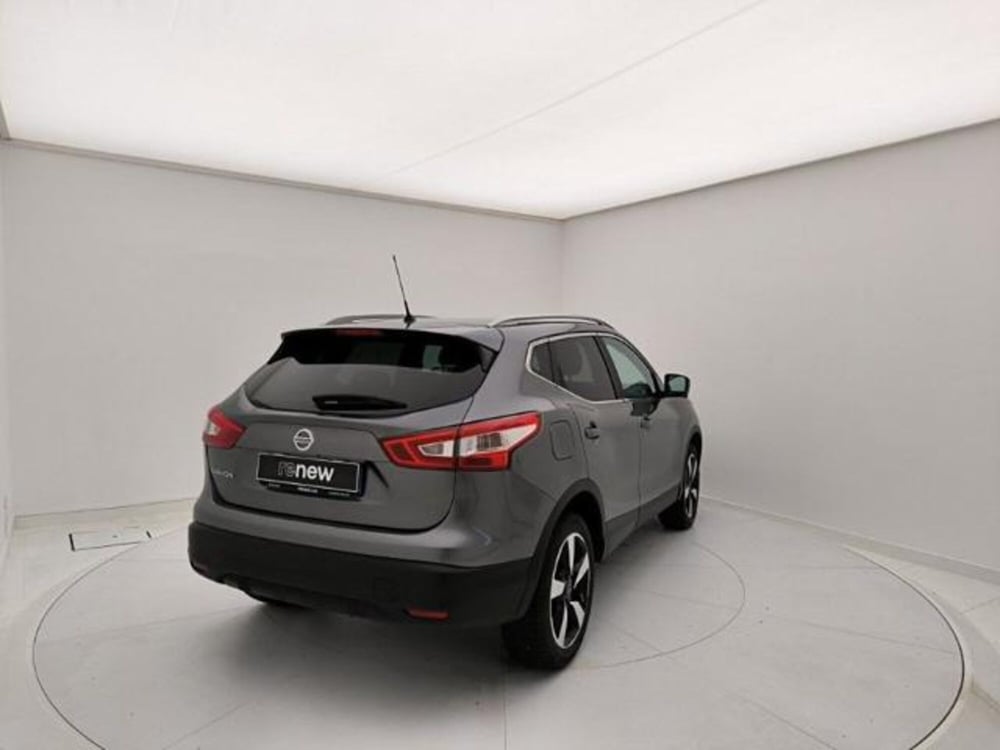 Nissan Qashqai usata a Pavia (5)