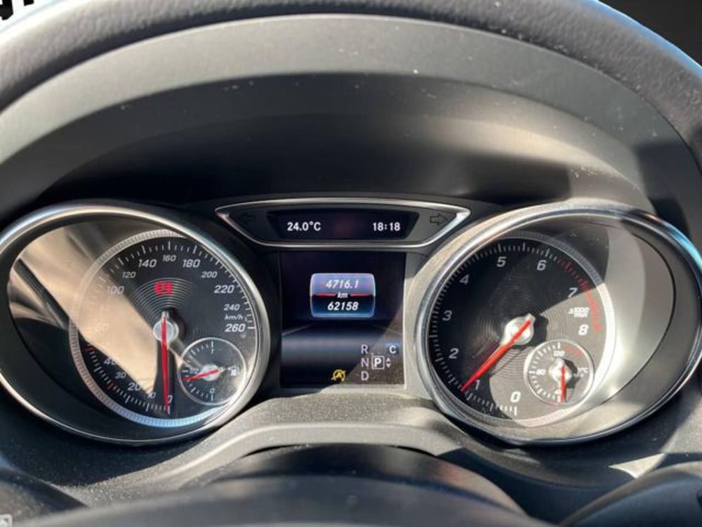 Mercedes-Benz GLA SUV usata a Milano (15)