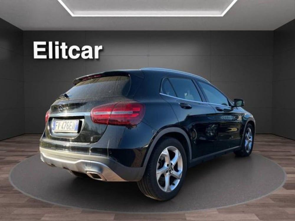 Mercedes-Benz GLA SUV usata a Milano (2)