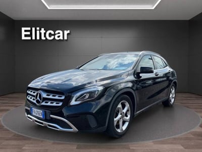Mercedes-Benz GLA SUV 180 Sport del 2017 usata a Magenta