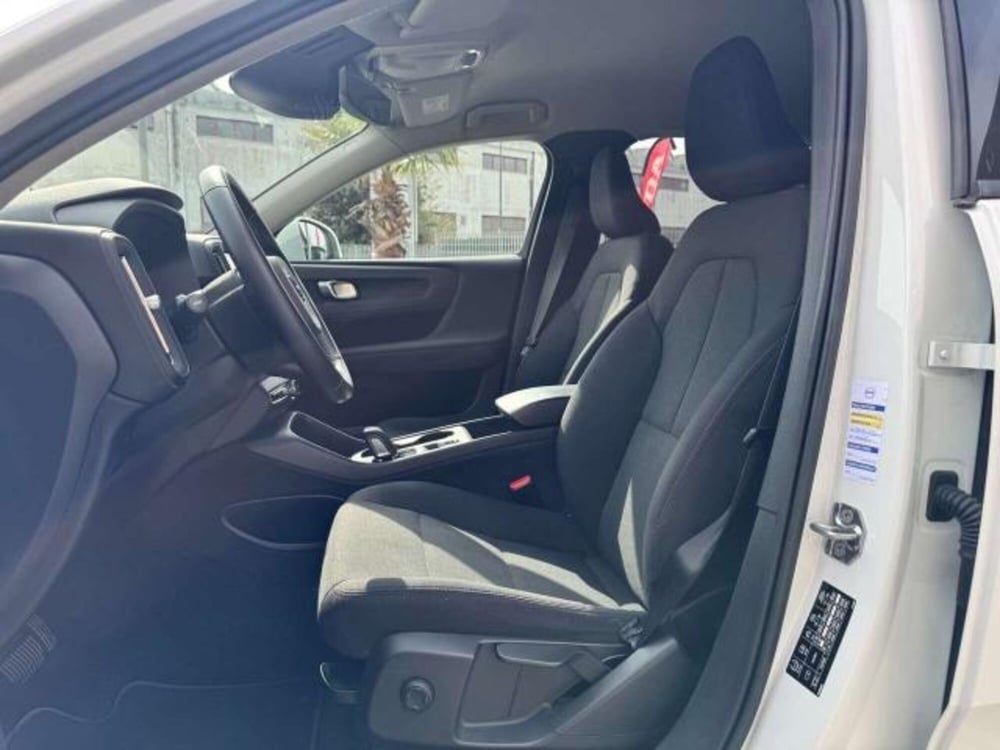 Volvo XC40 usata a Savona (13)