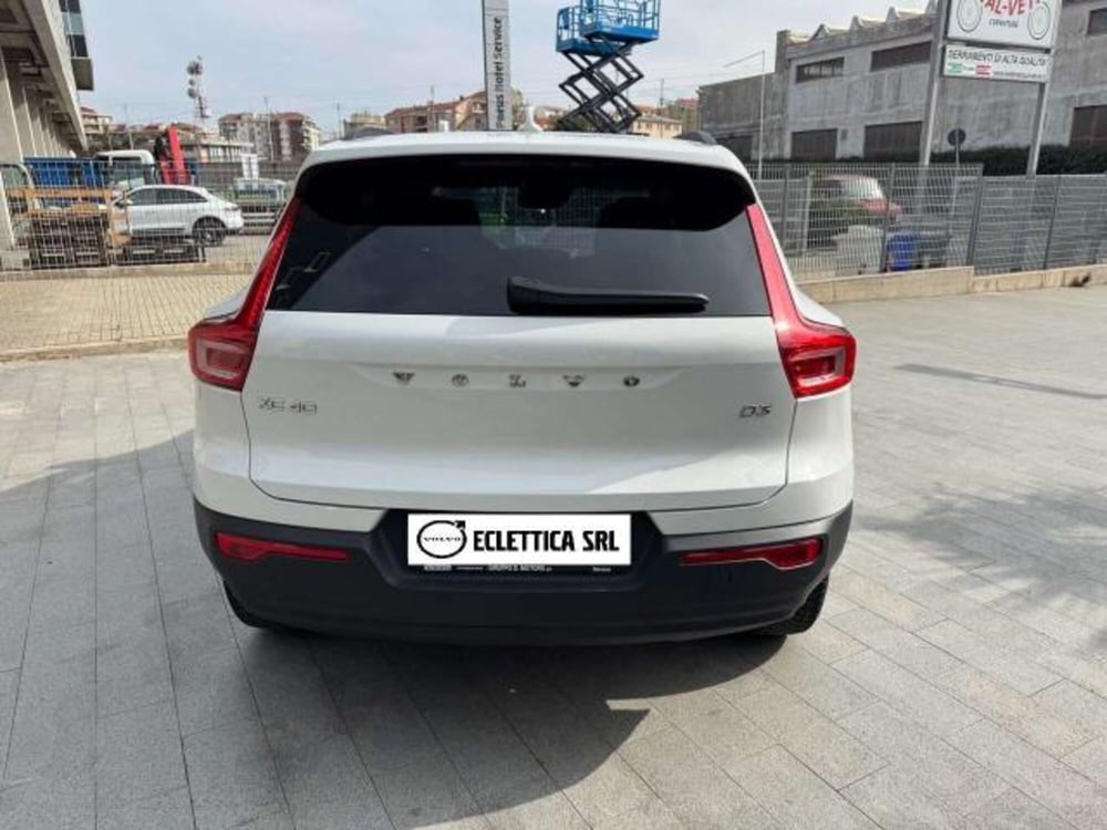 Volvo XC40 usata a Savona (6)