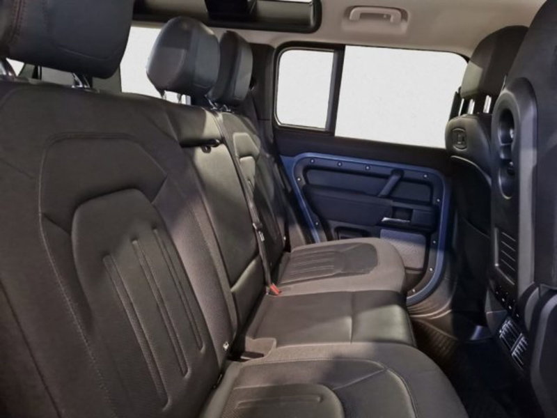 Land Rover Defender usata a Livorno (18)